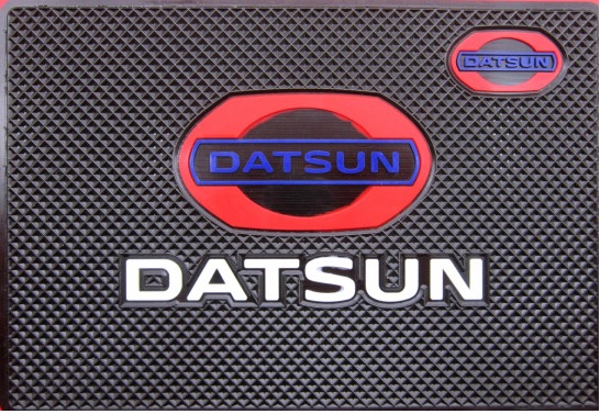 Коврик на панель приборов Datsun, квадратный